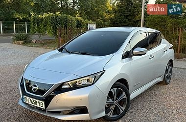 Nissan Leaf  2018
