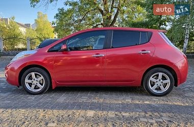 Хетчбек Nissan Leaf 2015 в Золочеві фото Хетчбек Nissan Leaf 2015 в Золочеві