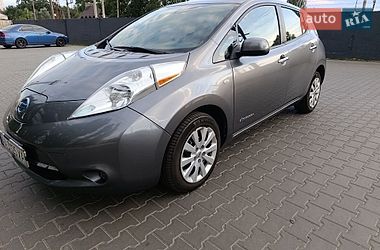 Nissan Leaf  2015