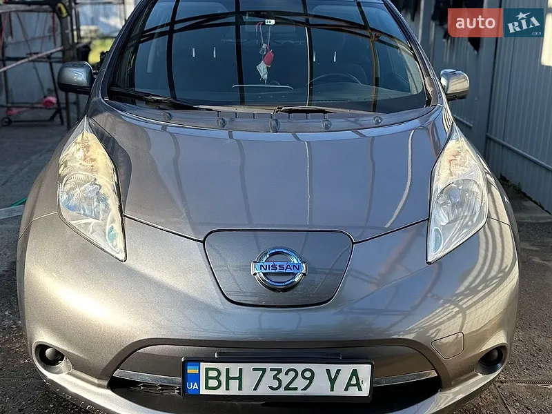 Nissan Leaf 2014