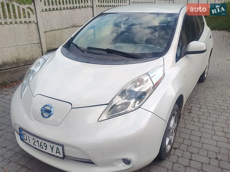 Nissan Leaf 2011