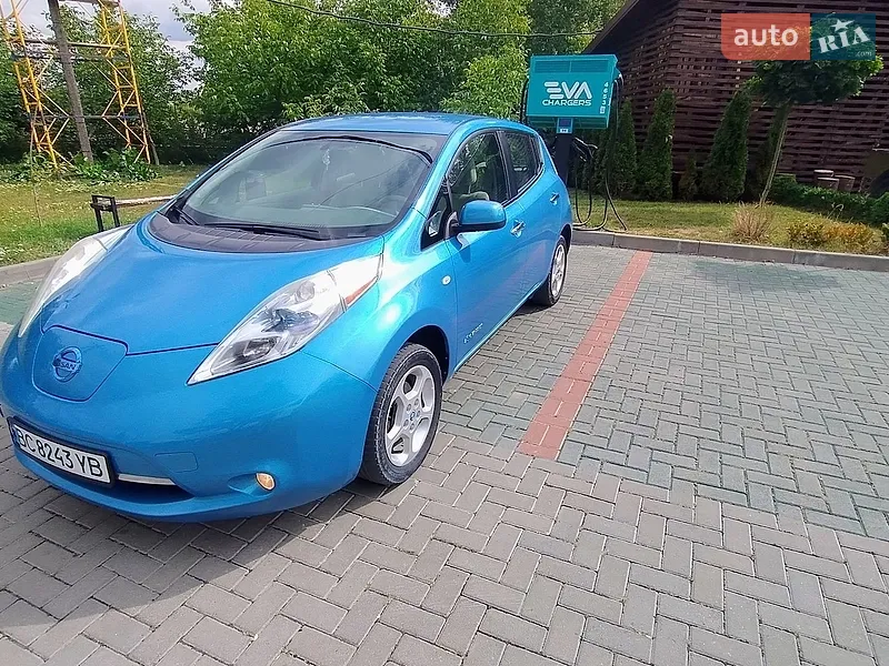 Nissan Leaf 2011