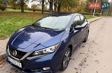 Nissan Leaf  2019