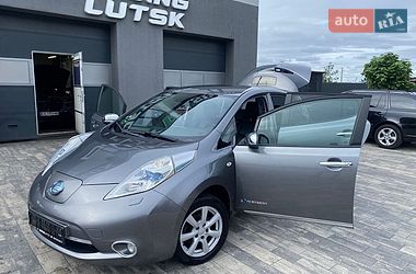 Nissan Leaf  2013