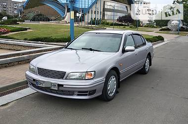 Nissan Maxima  1996