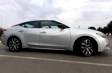 Nissan Maxima  2016