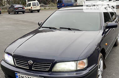 Nissan Maxima  1996