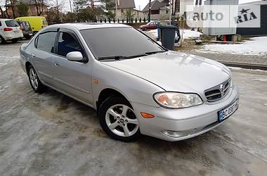 Nissan Maxima  2002