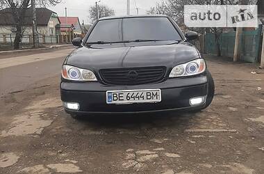 Nissan Maxima  2002