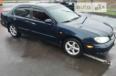 Nissan Maxima  2002