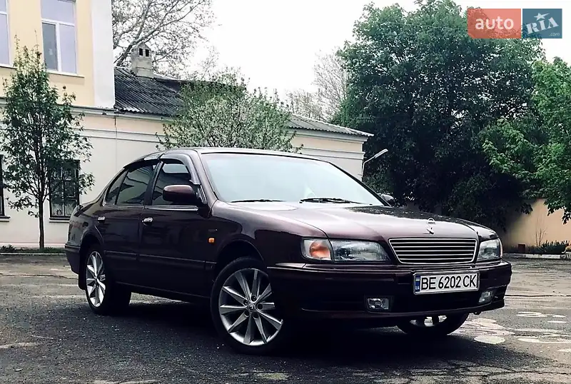 Nissan Maxima 1999