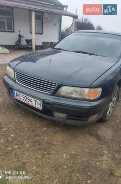 Nissan Maxima  1995