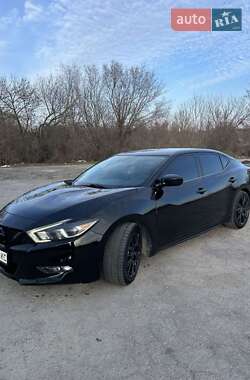 Nissan Maxima 2016