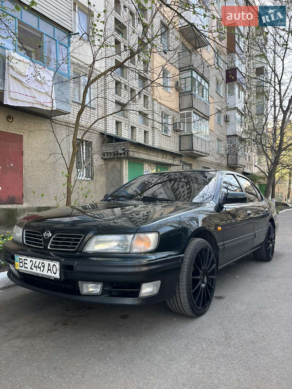 Nissan Maxima