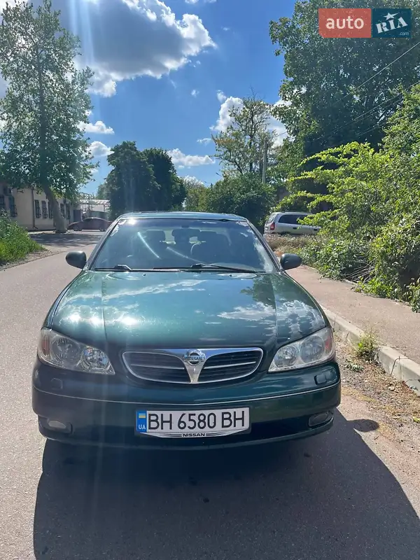 Nissan Maxima 2000