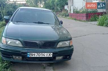 Nissan Maxima  1998