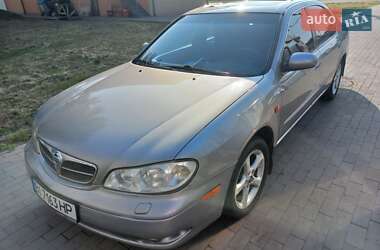 Nissan Maxima  2002