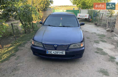Nissan Maxima 1996