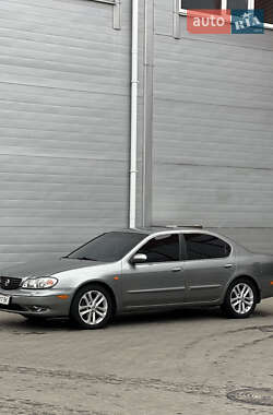 Nissan Maxima  2004