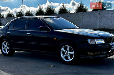 Nissan Maxima  1997