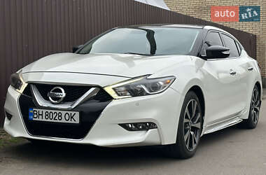 Nissan Maxima  2017