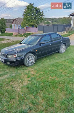 Nissan Maxima  1997