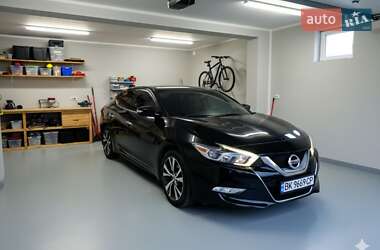Nissan Maxima  2017