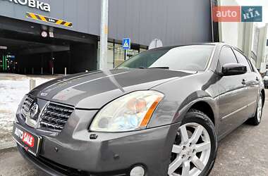 Nissan Maxima 2005