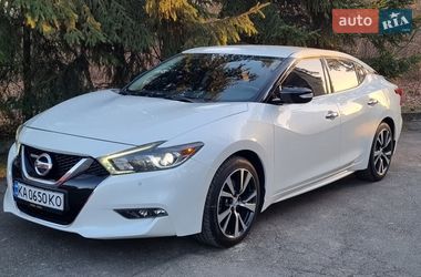 Nissan Maxima  2016