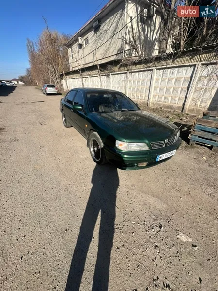 Nissan Maxima 1998