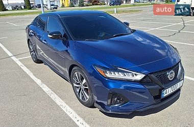 Nissan Maxima  2018