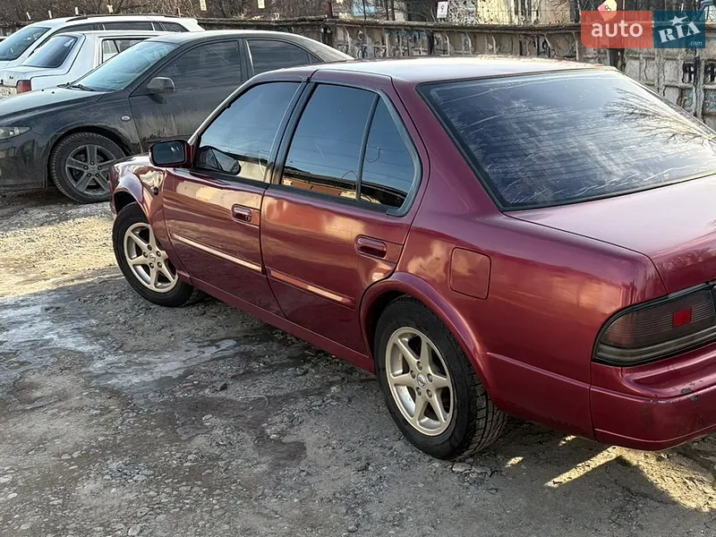 Nissan Maxima 1992