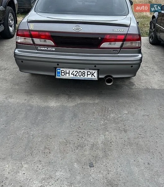 Nissan Maxima