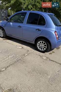 Nissan Micra 2004