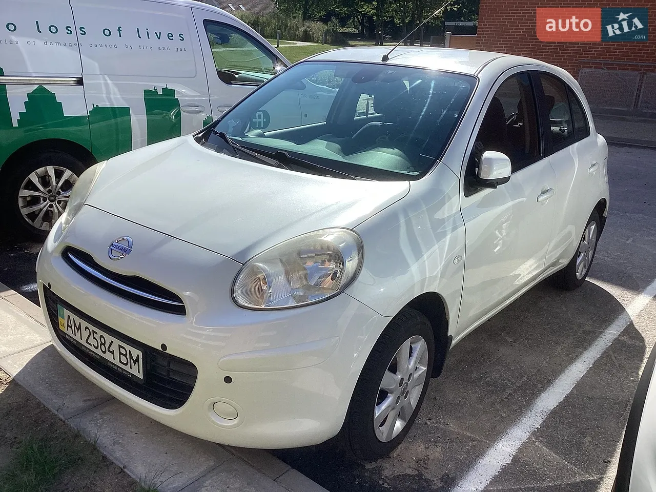 2013 Nissan Micra - фото 1