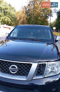 Nissan Navara  2012