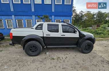 Nissan Navara  2010
