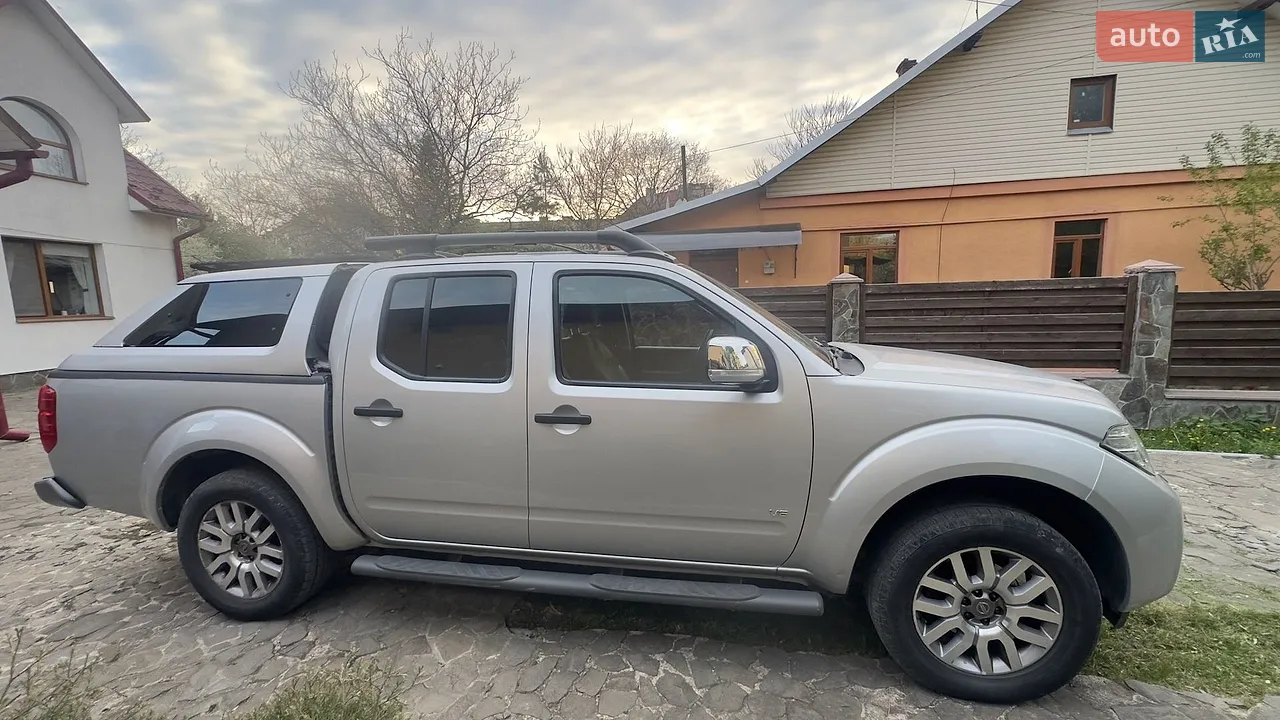 2014 Nissan Navara (Frontier) - мініатюра 3