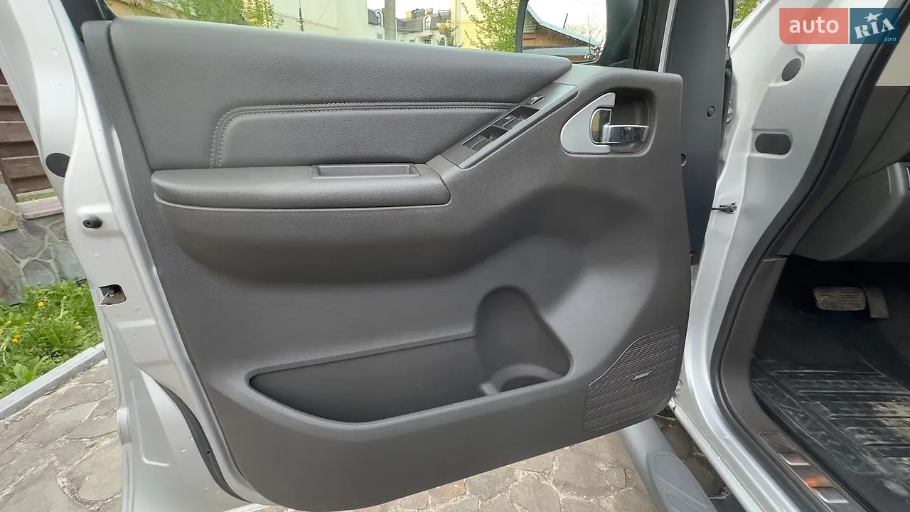 2014 Nissan Navara (Frontier) - мініатюра 5