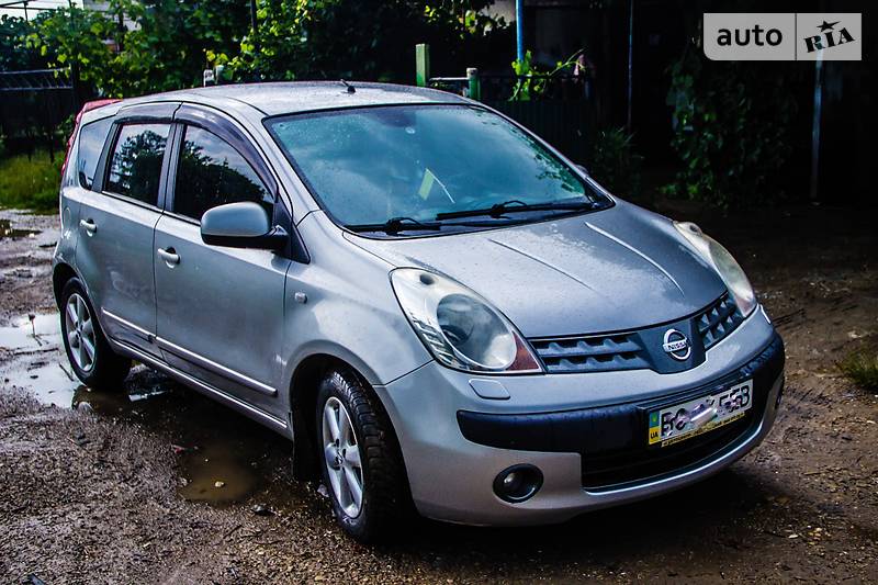 Nissan Note 2007 года