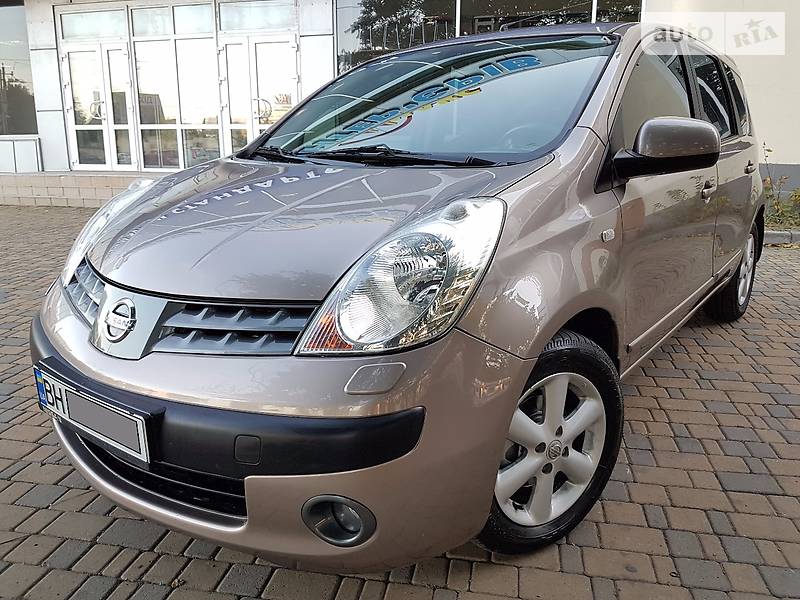 Nissan Note 2008 года