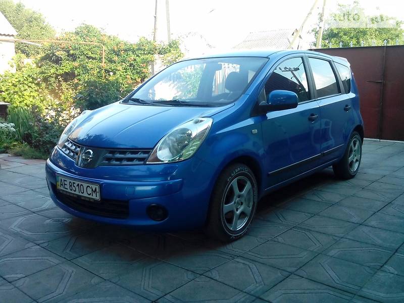 Nissan Note 2008 года
