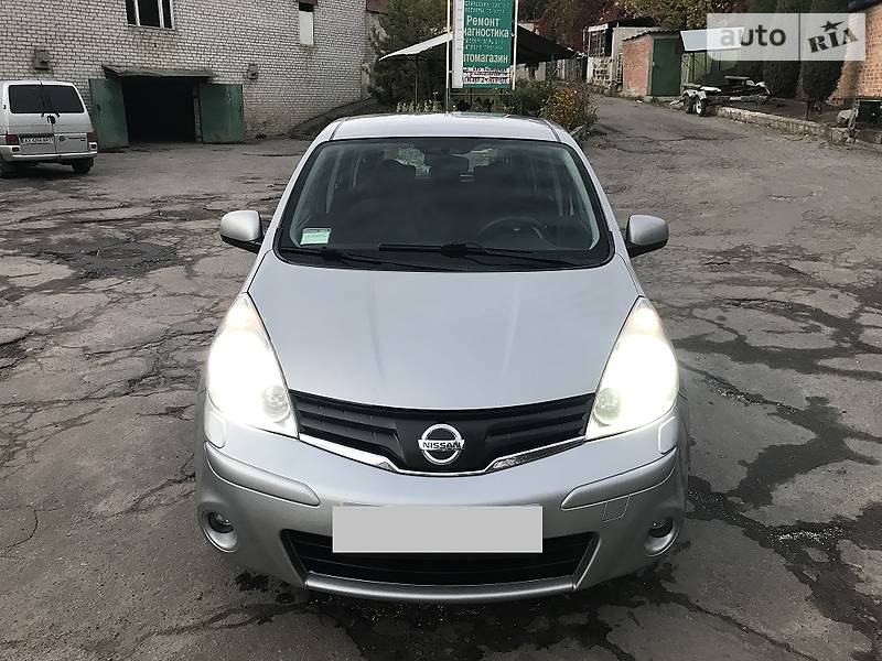 Nissan Note 2010 года
