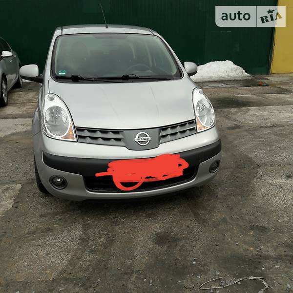 Легкові Nissan Note