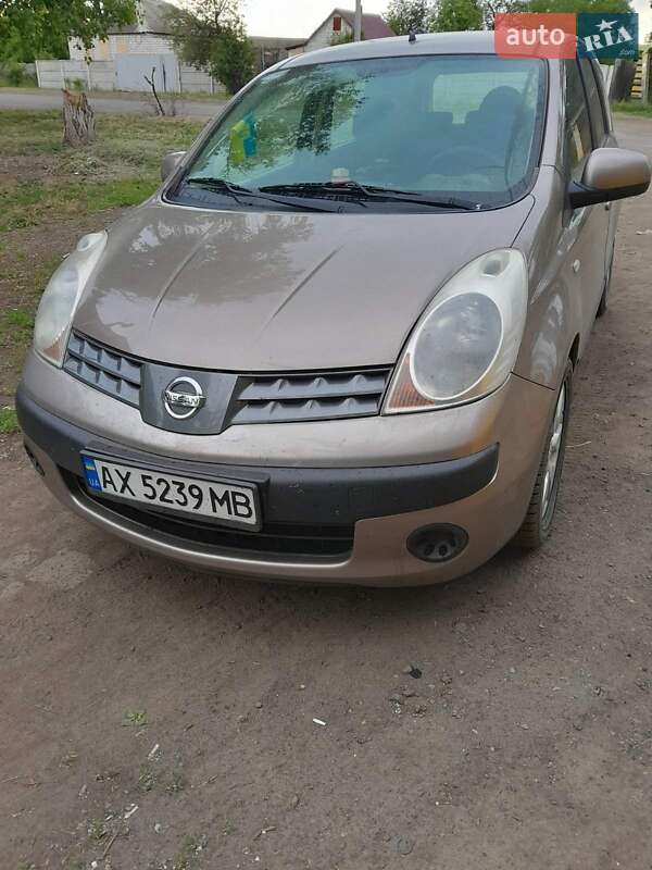 Хэтчбек Nissan Note 2006 в Харькове