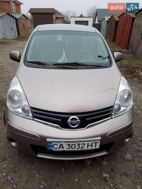 Хэтчбек Nissan Note 2013 в Умани