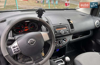 Хэтчбек Nissan Note 2012 в Ивано-Франковске