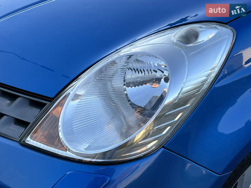 Хетчбек Nissan Note 2007 в Одесі