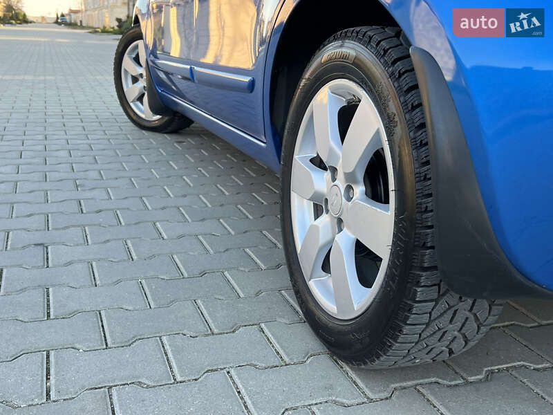 Хетчбек Nissan Note 2007 в Одесі
