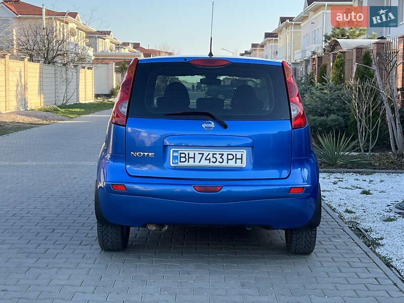 Хетчбек Nissan Note 2007 в Одесі